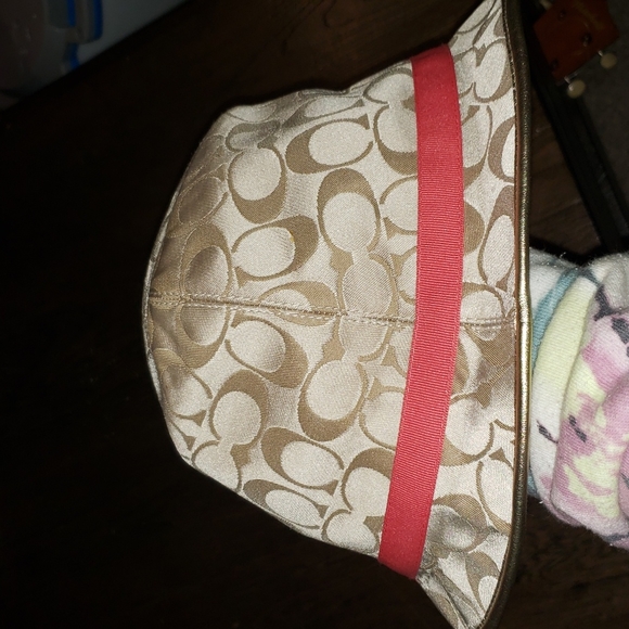 New Coach Poppy Fedora Floral Sig. C Metallic Gold Trim Floral Bucket Hat XS/S - Picture 10 of 15